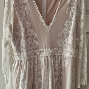 Elegant Mesh Lace Embroiderd Floral Maxi Dress With Built In Mini Slip